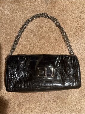 Lauren Ralph Lauren Black Croc-Embossed Chain Shoulder Clutch